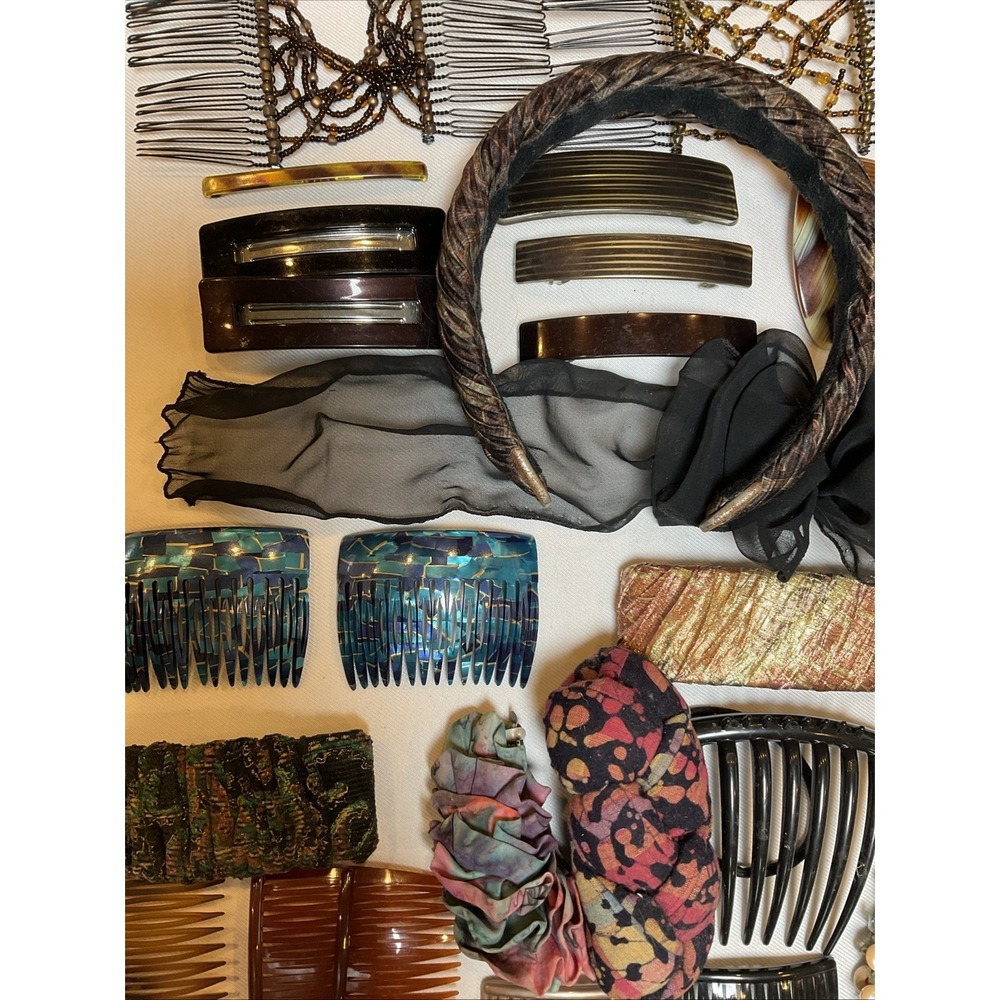 Vintage Hair Accessory Lot Of 36 Barrettes Combs Banana Clip Band Wraps 1980s - Picture 3 of 12